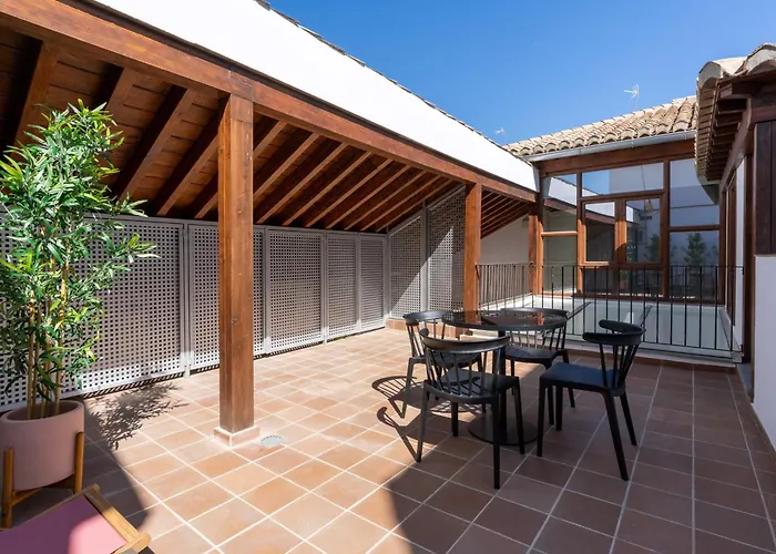 Limehome Granada Calle Mirasol