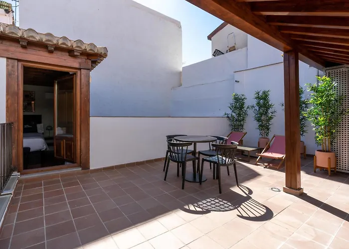 Limehome Granada Calle Mirasol